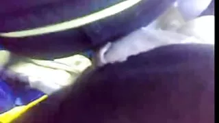 숨겨진 새끼 고양이는 빨지 않지만 잘 잤어요. 서양 포르노 영화
