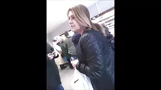 큰 수탉 우유 카타나 더 사랑. 인크레더블 섹스