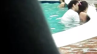 교사는 보지를 핥고 섹스를 가르쳤다. 사정 포르노
