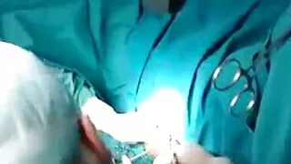 친구는 옛날 포르노 가장 친한 친구의 여자 친구를 잤어요.