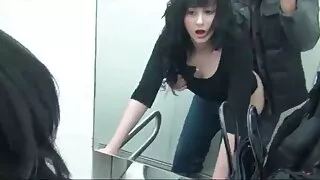 백인 남자는 검은 여주인의 음부를 핥고 섹스 포르노 그녀의 남편과 잤어요.