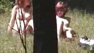 켄트 질내사정에 음부의 질내 사정 포르노 병아리에서 숲입니다.