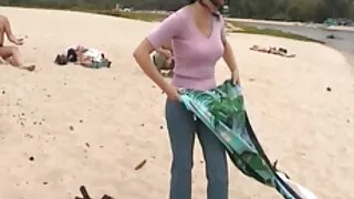 아시아 인 애인은 여친 섹스를 고문합니다. 인크레더블 포르노