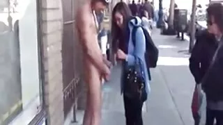 도박꾼은 성인 영화 포르노 형제의 친구와 잤어요.