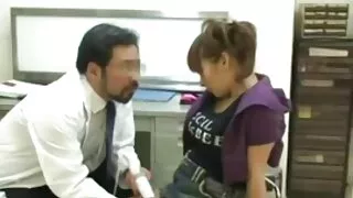알리나 잤어 에 고전 포르노 영화 이 사무실.
